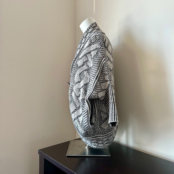 Zara Knit ⎮ Chunky cardigan - Picture 3 of 8